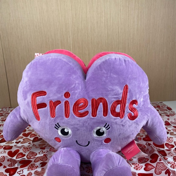 💝 Isaac Mizrahi Kids Best Friends Heart Pillow Set (2) Plush Valentine Decor NWT - Picture 5 of 10